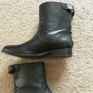 Frye Women's Boots Size 6 (New)